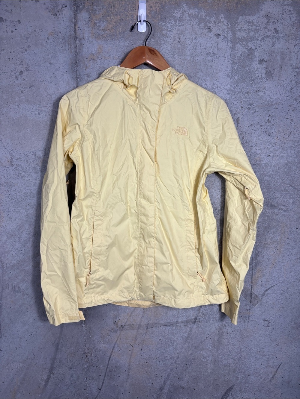W'S NORTH FACE VENTURE JACKET, MAYAN YELLOW - Picture 2 of 9